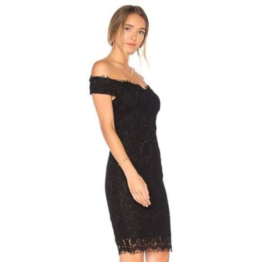 Bardot Tara Lace Off-Shoulder Dress Size Small - Picture 4 of 10